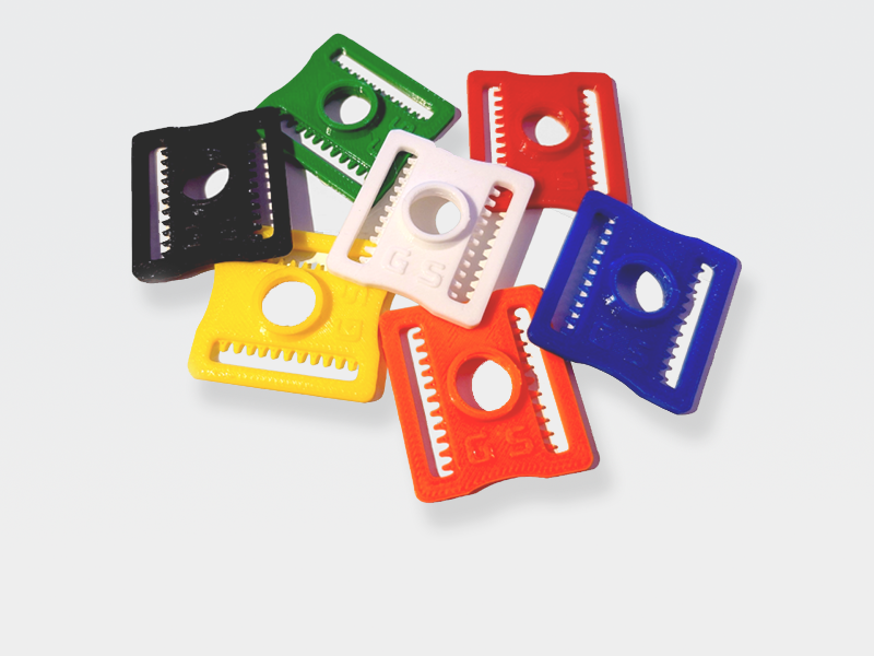 Goalie mask clip, assorted colours